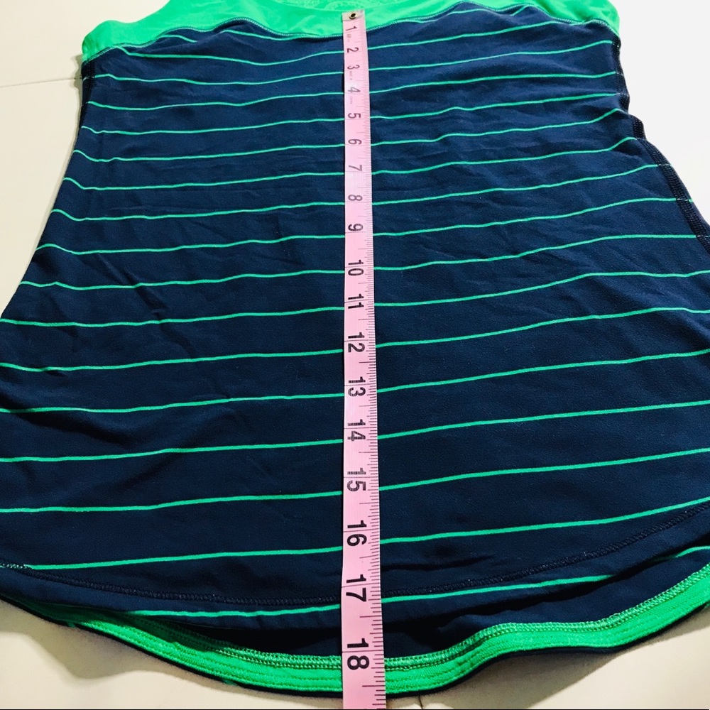 Lululemon Run first base tank slalom stripe green - Picture 8 of 9